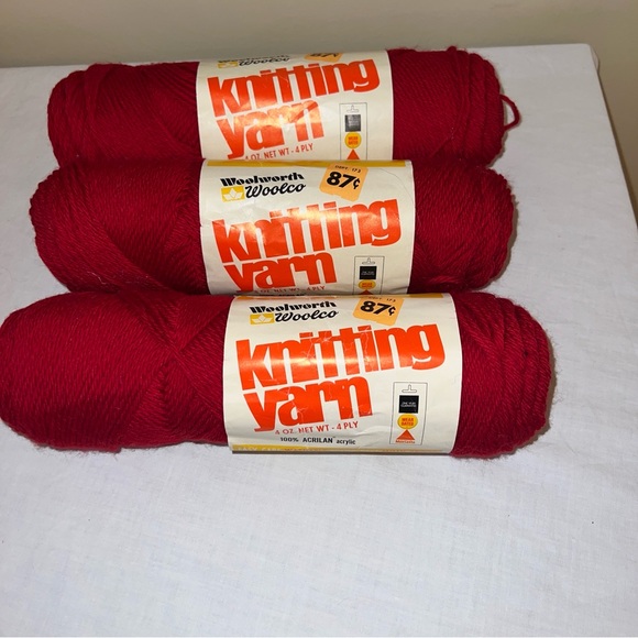 Lot 9 Yarn Red heart, Sayelle, others White, Orange, burnt orange, cranberry red - Picture 5 of 11